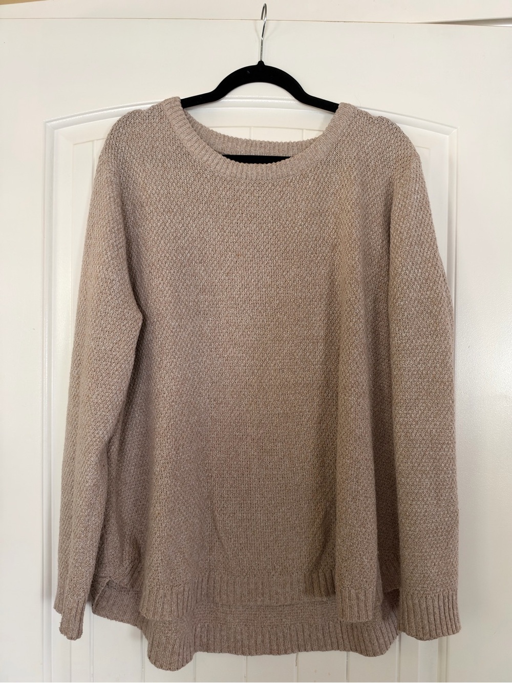 3X Pink Clover Sweater Taupe